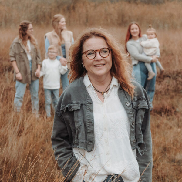 Porträt von Marina Berndt-Mügge, Audiobiografin